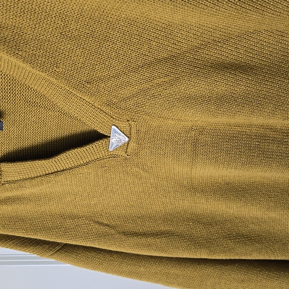 White House Black Market knit sweater in XL - Picture 2 of 10